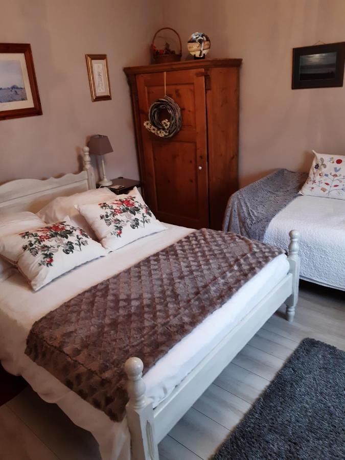 Les Alouettes B&B Hardecourt-aux-Bois ภายนอก รูปภาพ